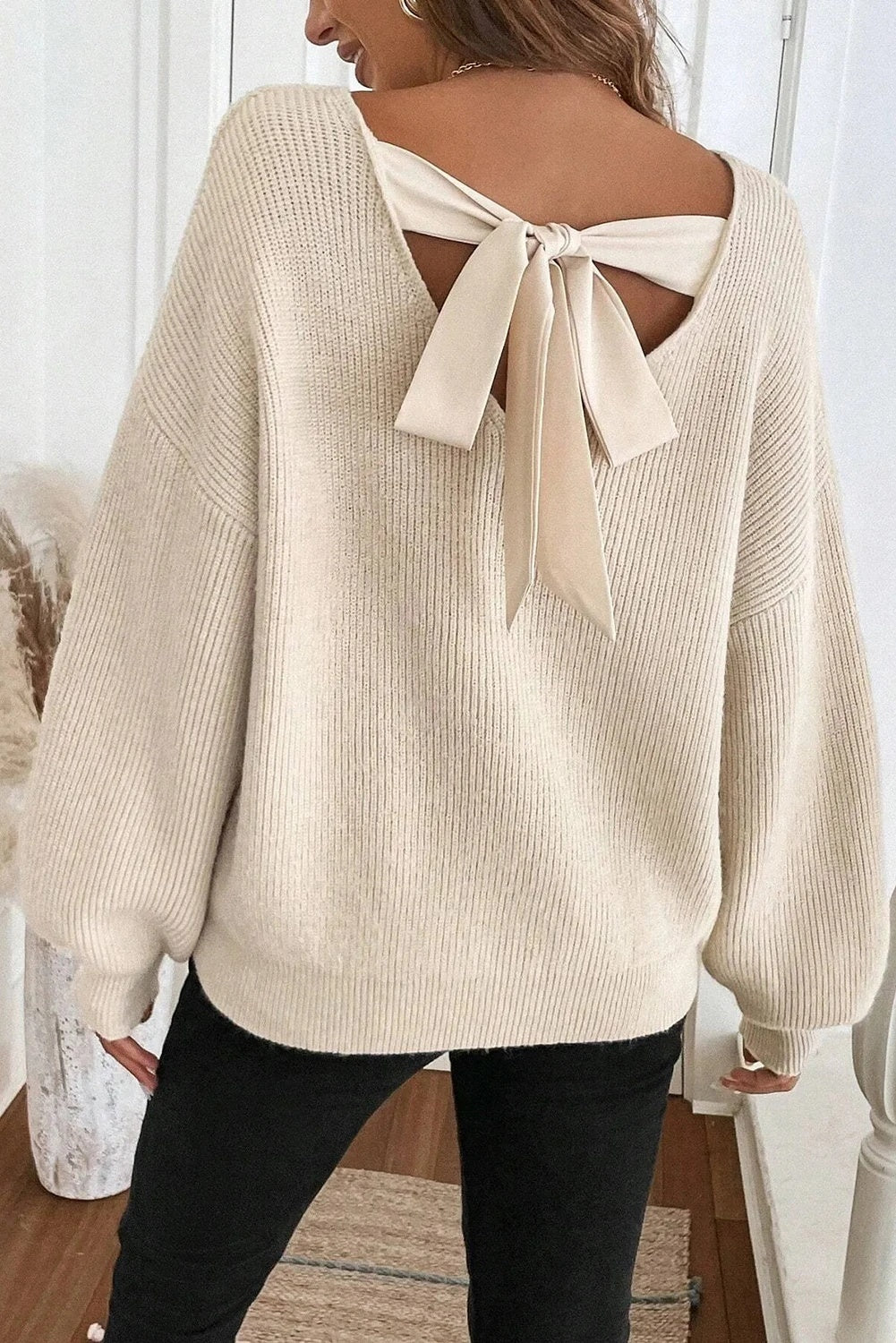 Women's Knitted Backless Bow Drop-shoulder Sweater